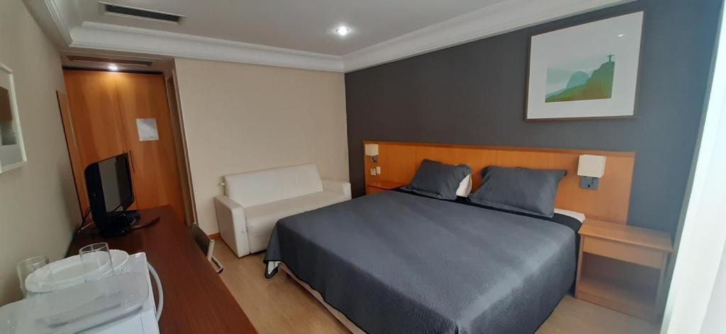 Deluxe King Room,1396326266:JPEG